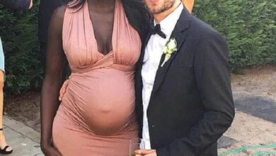 Photo of THE DARK-SKINNED MODEL AND THE BLUE-EYED BLOND HAD CHILDREN. THEIR APPEARANCE SHOWS ALL THE BEST FROM THEIR PARENTS.