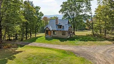 Photo of Stunning Off-Grid Retreat on 477 Acres with Breathtaking Views